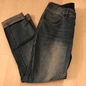 Who What Wear Boyfriend Jeans